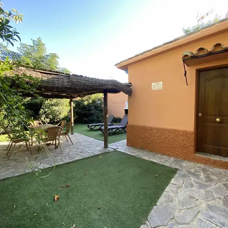 Casa Con Jardín Privado Y Piscina Compartida En Playa El Palmar Cádiz