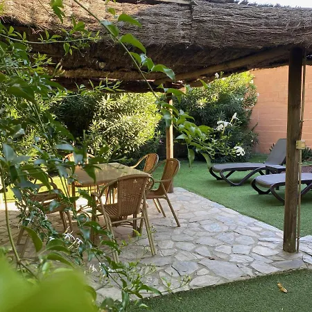 Casa Con Jardín Privado Y Piscina Compartida En Playa El Palmar Сasa de vacaciones