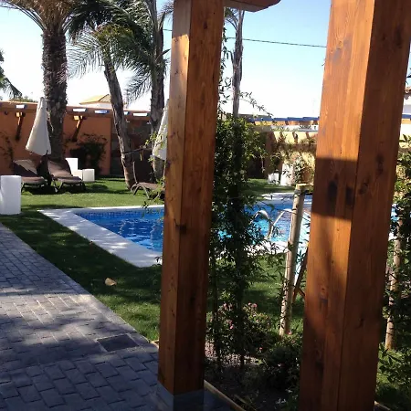 Casa Con Jardín Privado Y Piscina Compartida En Playa El Palmar